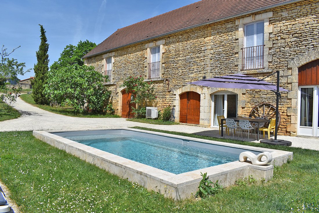 Villa in Archignac, Nouvelle-Aquitaine, France 2 - 17918636