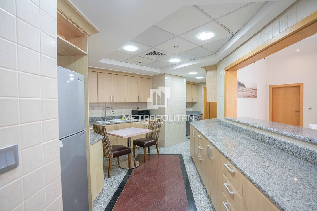 Apartment in Palm Jumeirah, Dubai, United Arab Emirates 5 - 18165843