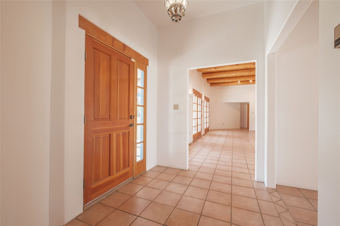 House in Taos, New Mexico, United States 2 - 18158478