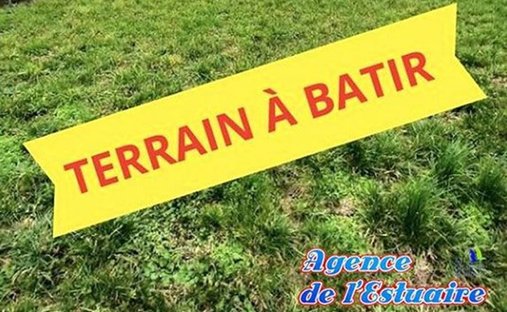 Land in Pontaillac, Royan, France 1