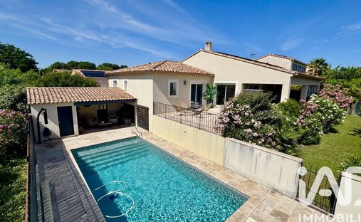 House in Gres de Tousilles, Bollene, France 1