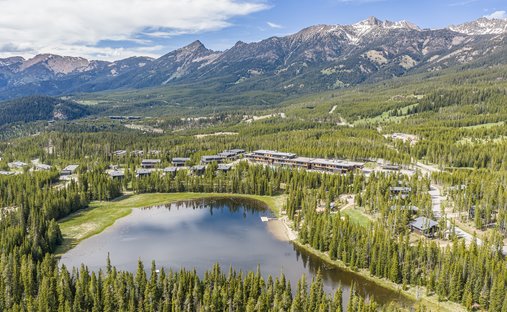 Condo in Gallatin Gateway, Montana, United States 1
