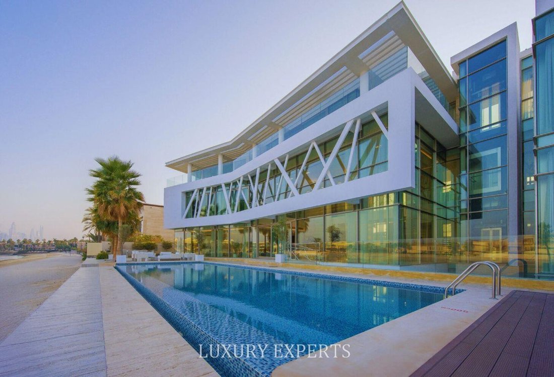 Villa in Palm Jumeirah, Dubai, United Arab Emirates 1 - 18155664