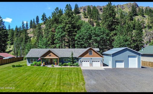 House in Naches, Washington, United States 1