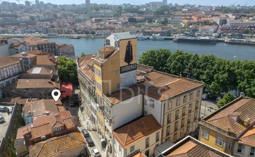 Apartment in Cedofeita, Santo Ildefonso, Se, Miragaia, Sao Nicolau e Vitoria, Porto District, Portugal 1