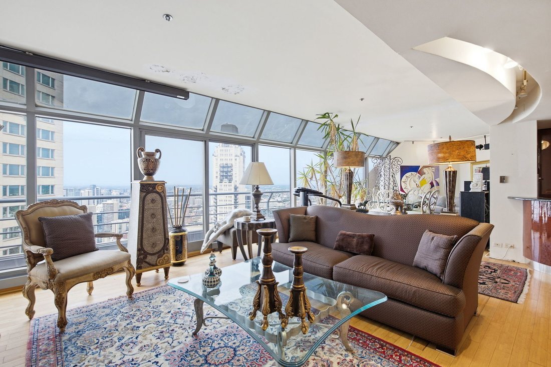 Condo in Chicago, Illinois, United States 2 - 18159440
