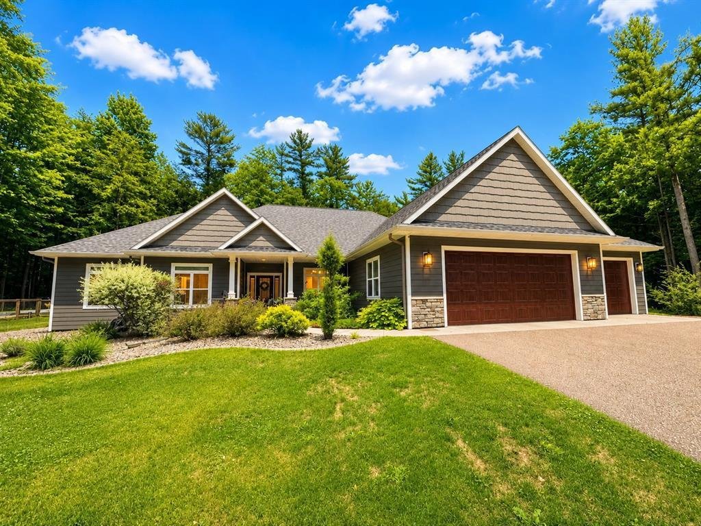 House in Wausau, Wisconsin, United States 2 - 18162404