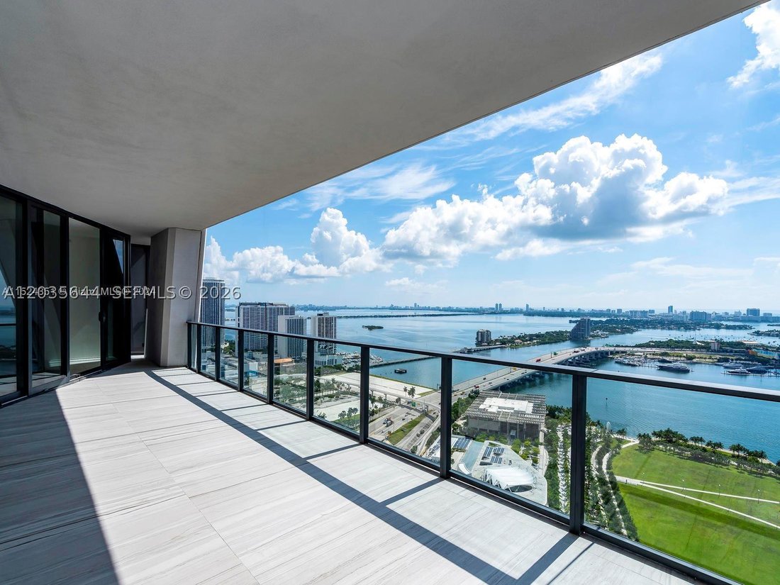 Condo in Miami, Florida, United States 1 - 18167015