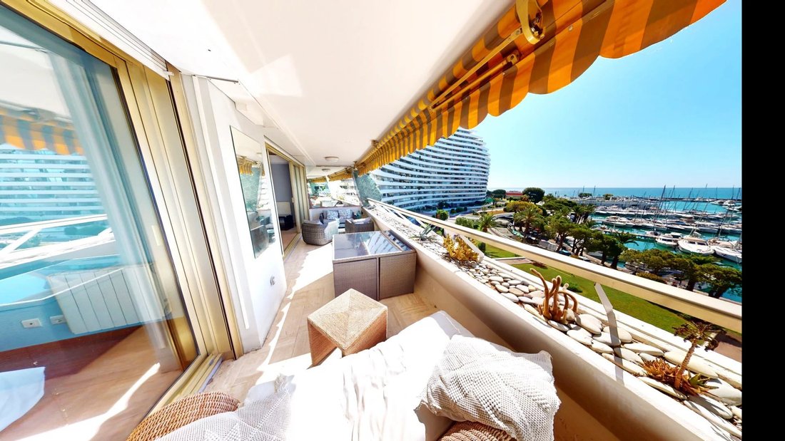 Apartment in Marina, Villeneuve-Loubet, France 4 - 18111530