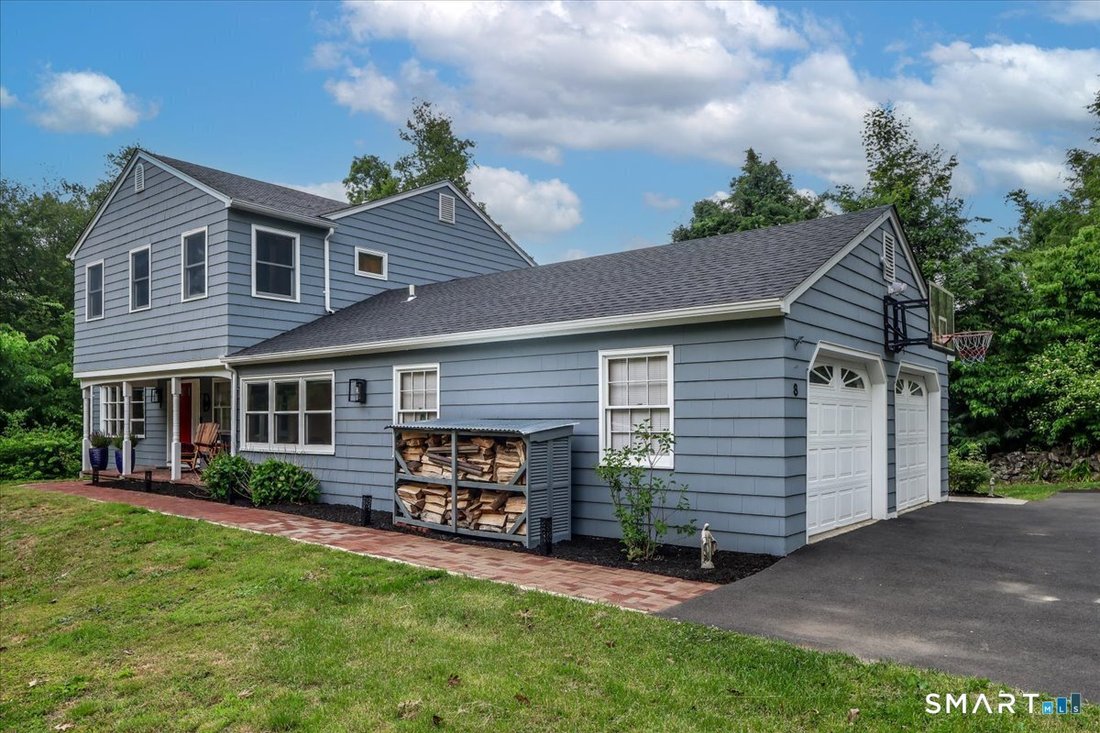 House in Brookfield, Connecticut, United States 2 - 18168737
