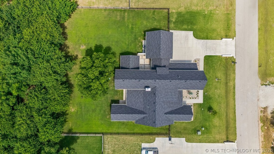 House in Owasso, Oklahoma, United States 4 - 18165143