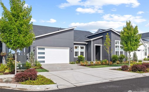 House in Black Diamond, Washington, United States 1