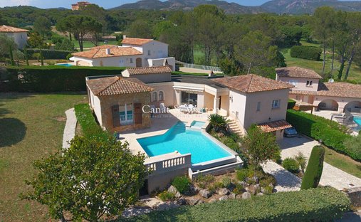Villa in Aiguebonne, Saint-Raphaël, France 1