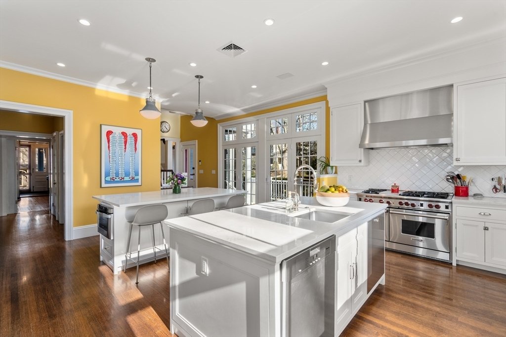 House in Newton, Massachusetts, United States 4 - 17617684