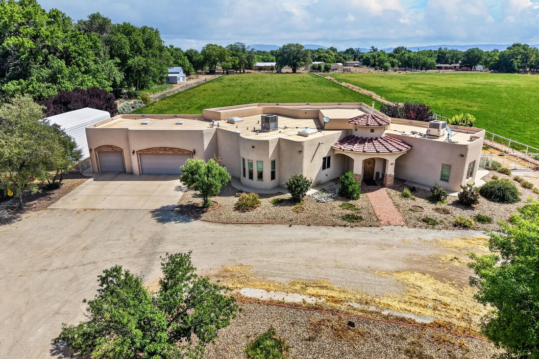 House in Los Lunas, New Mexico, United States 4 - 18162301