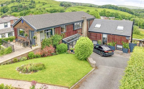 Casa en Waterfoot, Inglaterra 1