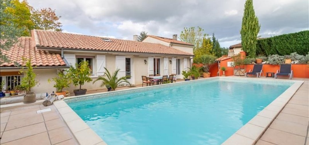 Villa in Langoiran, Nouvelle-Aquitaine, France 3 - 18171251