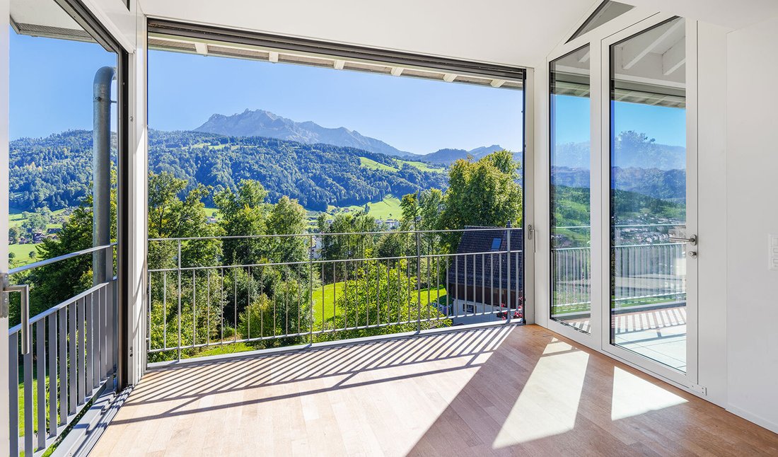 Andere in Kriens, Luzern, Schweiz 4 - 18161703
