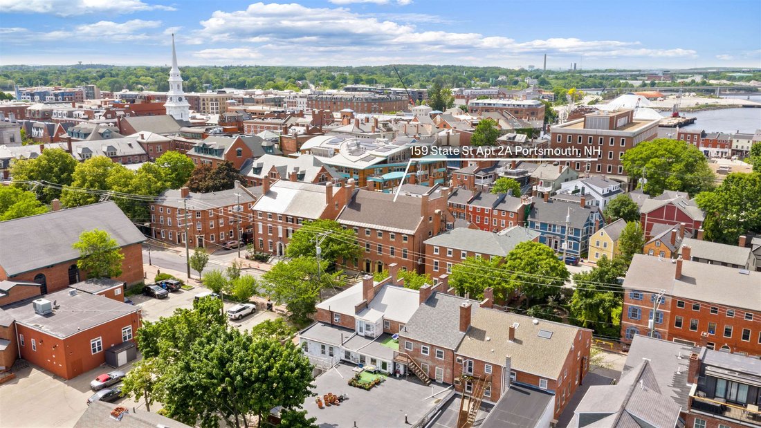 Condo in Portsmouth, New Hampshire, United States 2 - 18160438