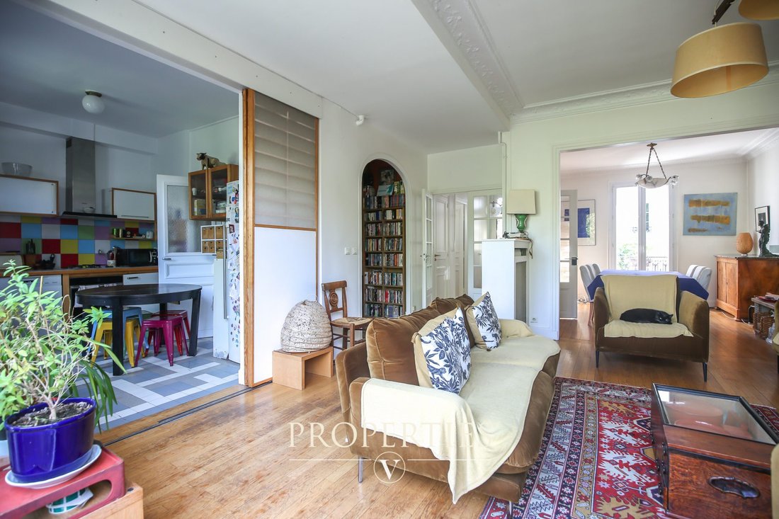 House in Fontenay-sous-Bois, Ile-de-France, France 4 - 18155774