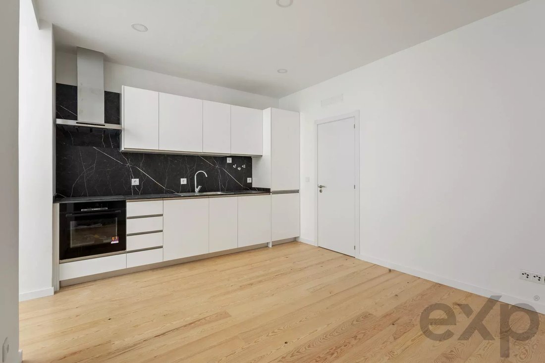 Apartment in Sao Vicente, Lisbon, Portugal 3 - 18156268
