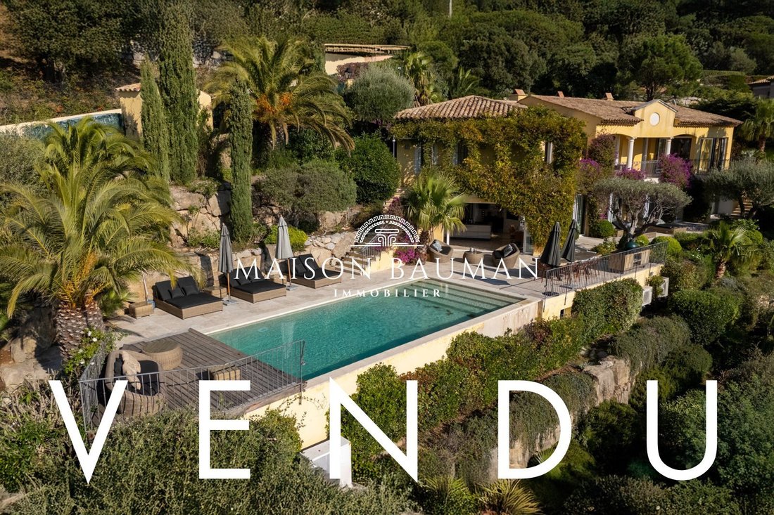 Villa in Nartelle-Noyer-Bellevue-bd des Sardinaux, Sainte-Maxime, France 1 - 16631541