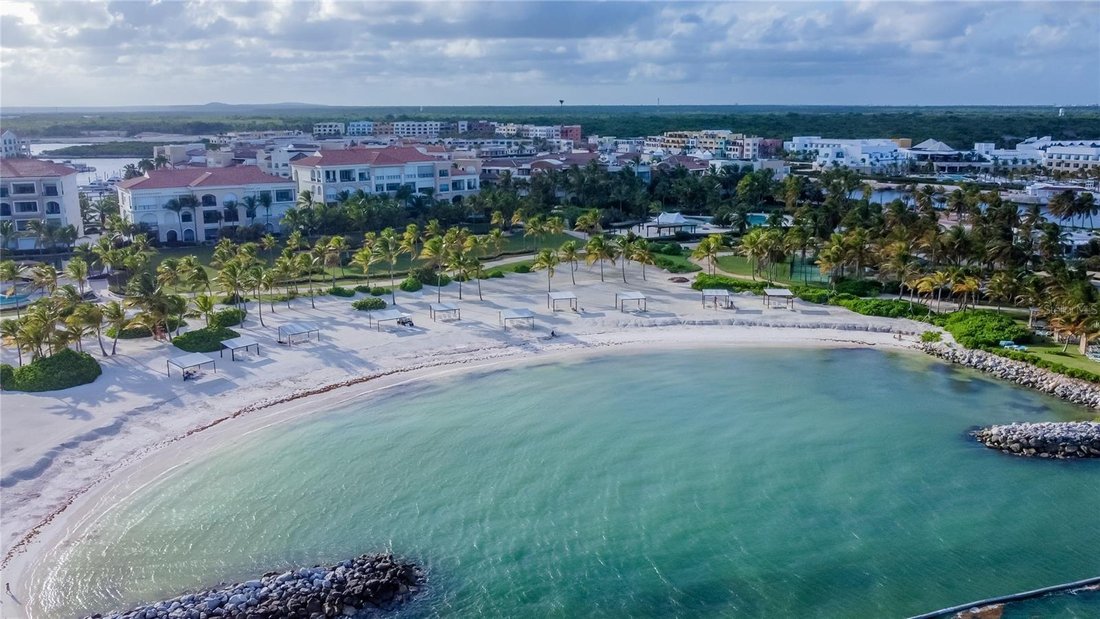 Condo in PUNTA CANA-CAPCANA, Dominican Republic 2 - 18155296