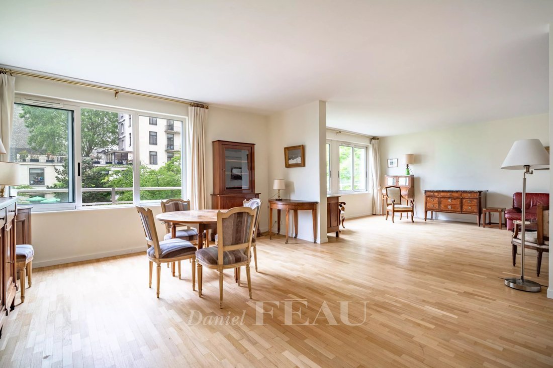 Apartment in Auteuil Nord, Paris 16e Arrondissement, Paris 1 - 18156250