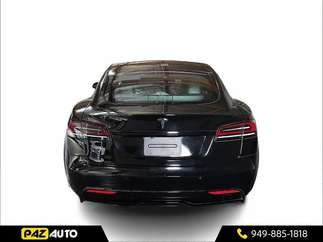 Sedan in Laguna Hills, CA, United States 4 - 17980550