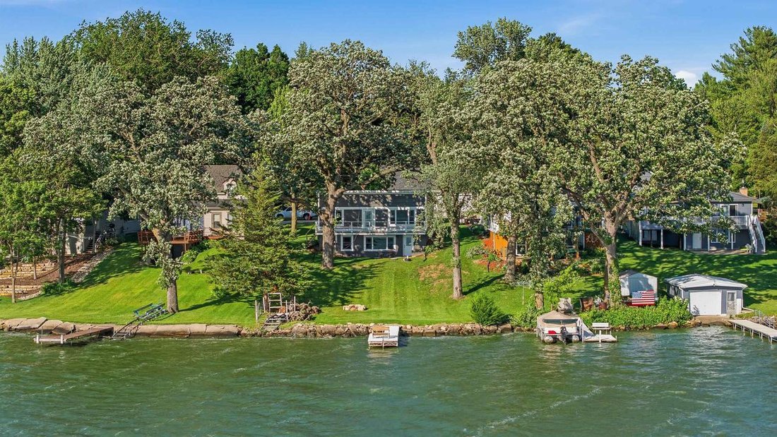 House in Beaver Dam, Wisconsin, United States 4 - 18164757