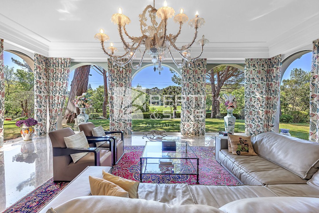 Villa in Mougins, Provence-Alpes-Côte d'Azur, France 5 - 18157029