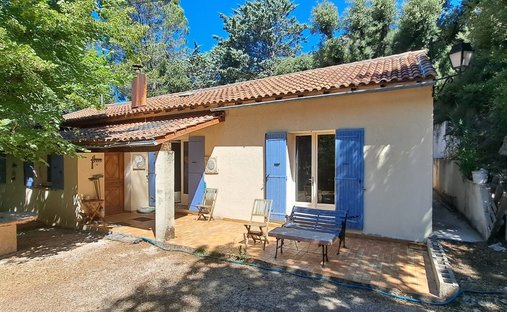 House in Vauvenargues, Provence-Alpes-Côte d'Azur, France 1