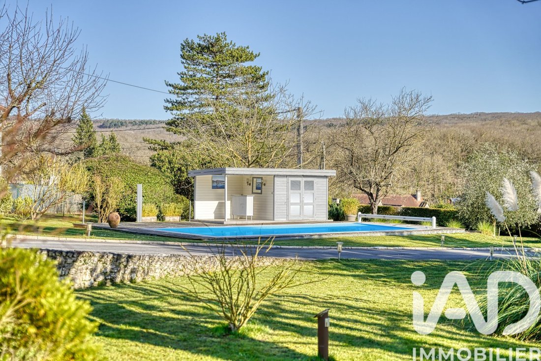 House in Vaux-sur-Seine, Ile-de-France, France 3 - 18161232
