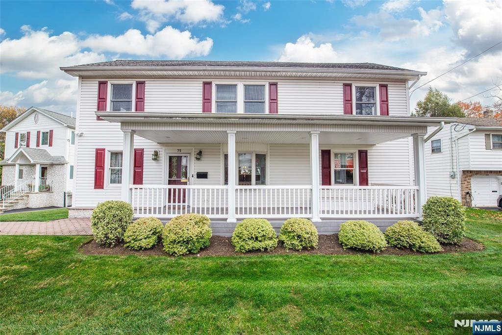 House in Clifton, New Jersey, United States 2 - 18164672