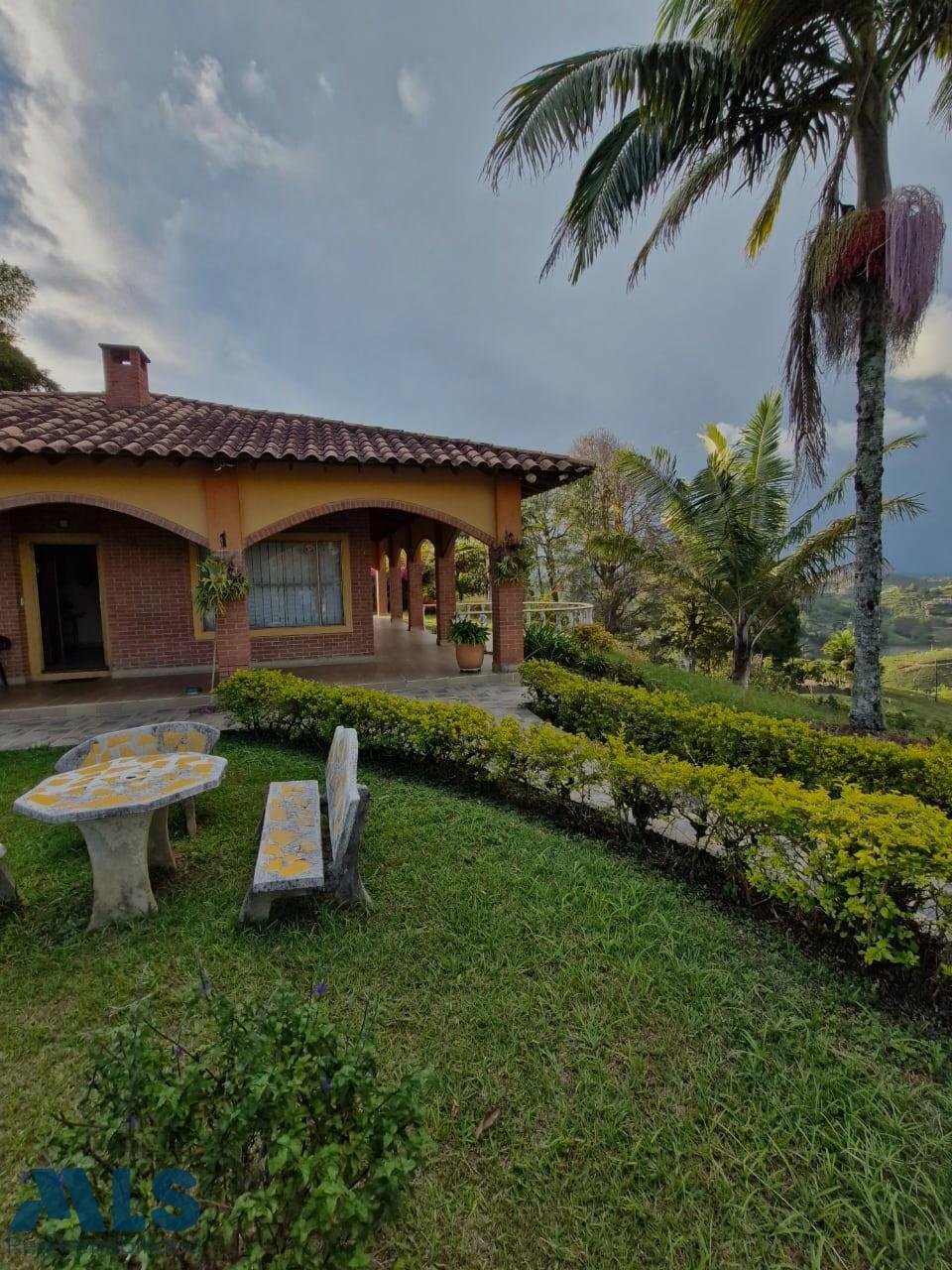 Finca in El Peñol, Peñol, Colombia 4 - 18162915