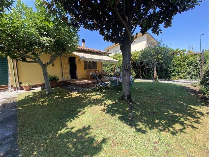 Villa in Center, Forte dei Marmi, Tuscany 1 - 18154498