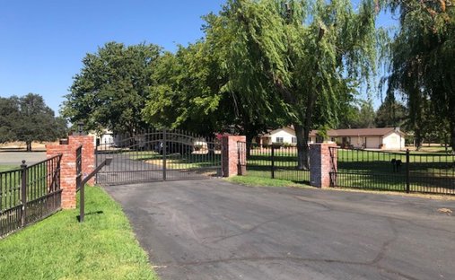 House in Wilton, California, United States 1