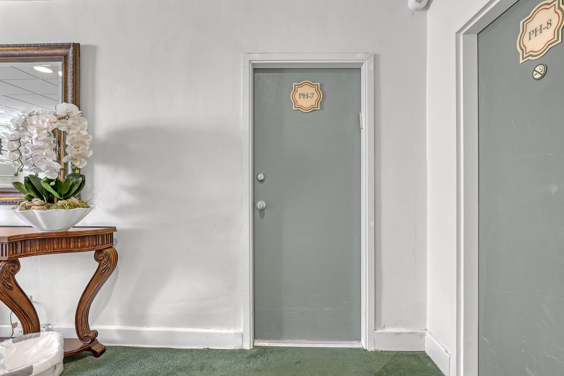 Condo in Palm Beach, Florida, United States 2 - 18159574