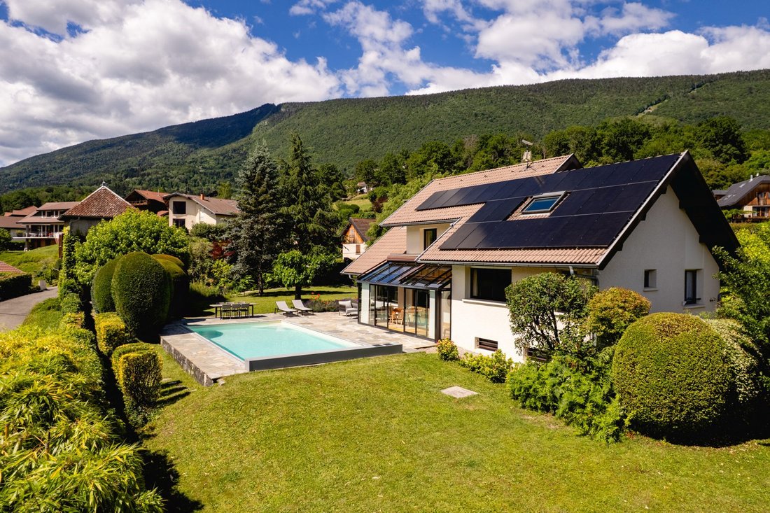 Villa in Saint-Eustache, Auvergne-Rhône-Alpes, France 5 - 18171654