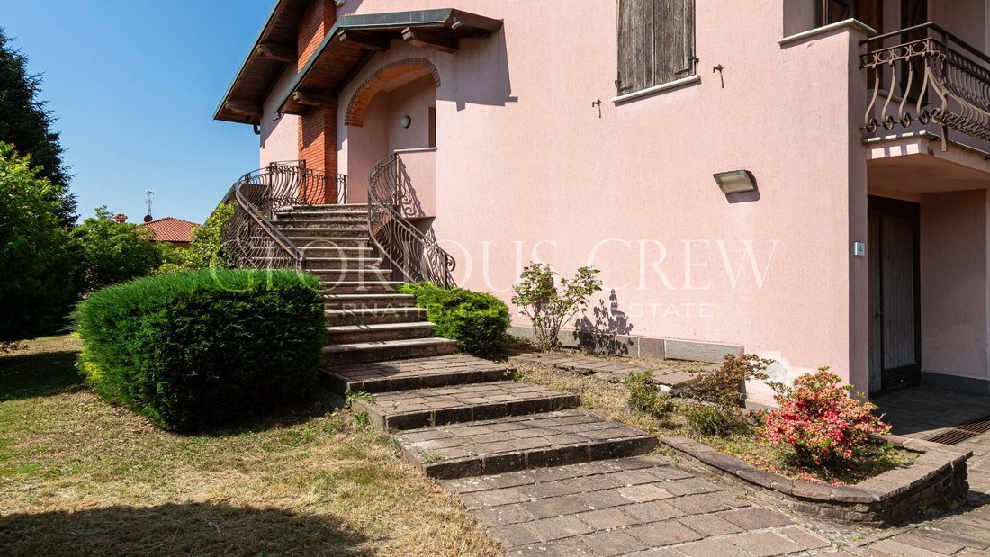 Villa in Proserpio, Lombardy, Italy 3 - 18161479