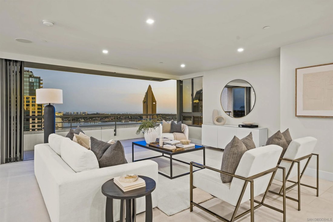 Condo in San Diego, California, United States 1 - 18158648