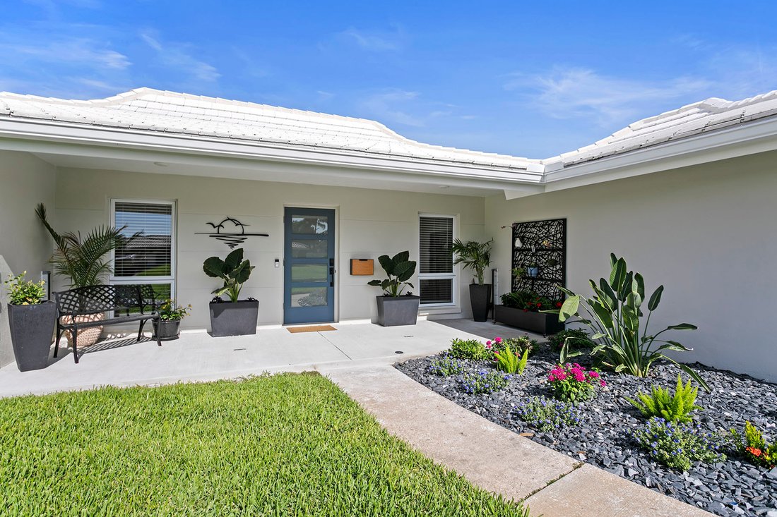 House in St. Petersburg, Florida, United States 2 - 18155612