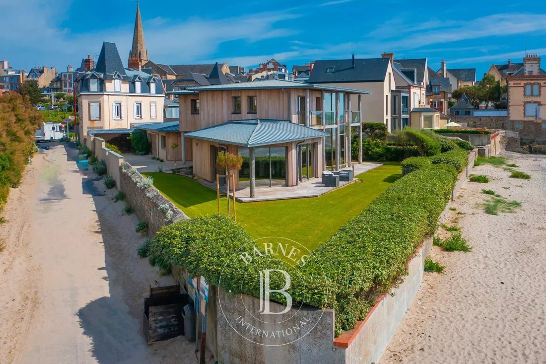 House in Saint-Pair-sur-Mer, Normandy, France 3 - 18156552