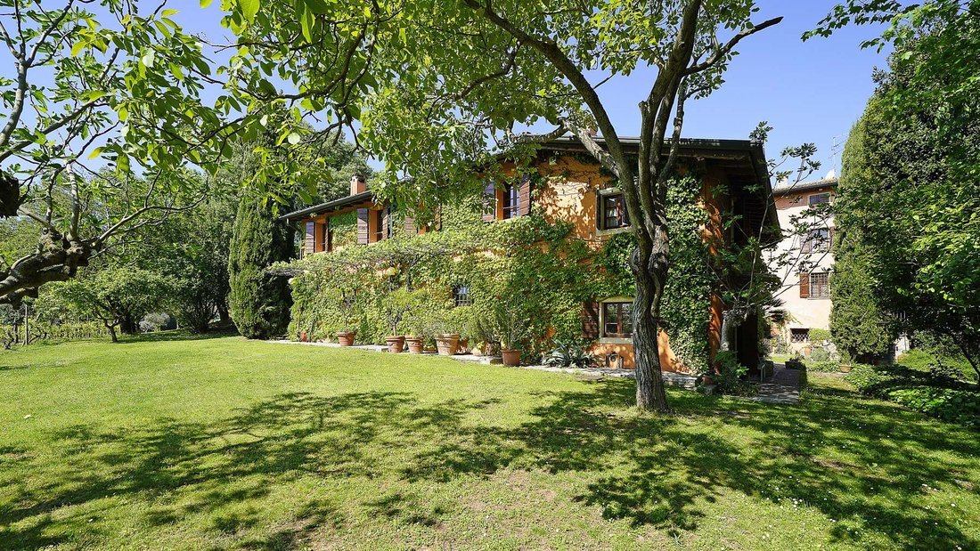 Monzambano, Lombardy, Italy 3 - 18160556