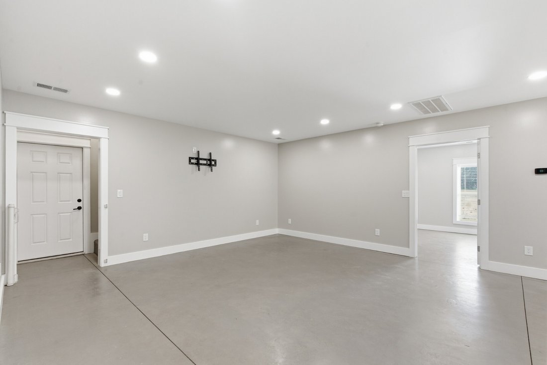 House in Only, Tennessee, United States 4 - 18164804
