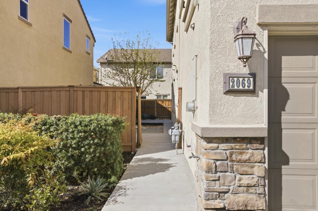 House in Roseville, California, United States 3 - 18160435
