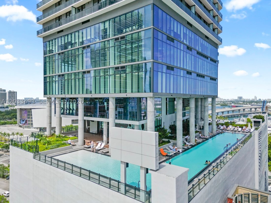 Condo in Miami, Florida, United States 4 - 18168584