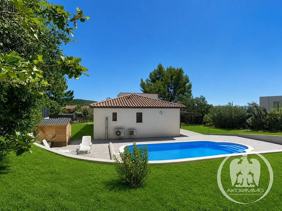 House in Sud, Le Luc, France 3 - 18160614