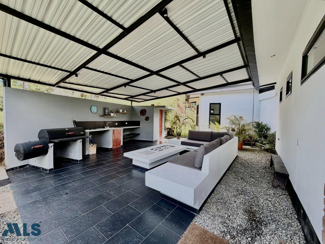 House in El Retiro, Retiro, Colombia 2 - 18168733