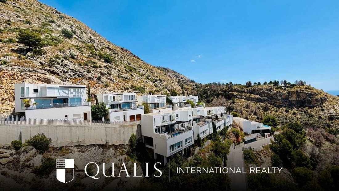 Villa in Altea, Valencian Community, Spain 1 - 18156499